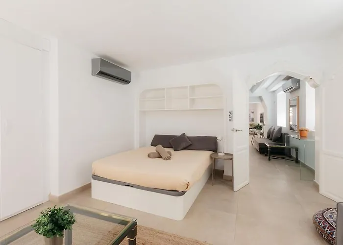Comfort & Charm In The Center Appartamento Valenza