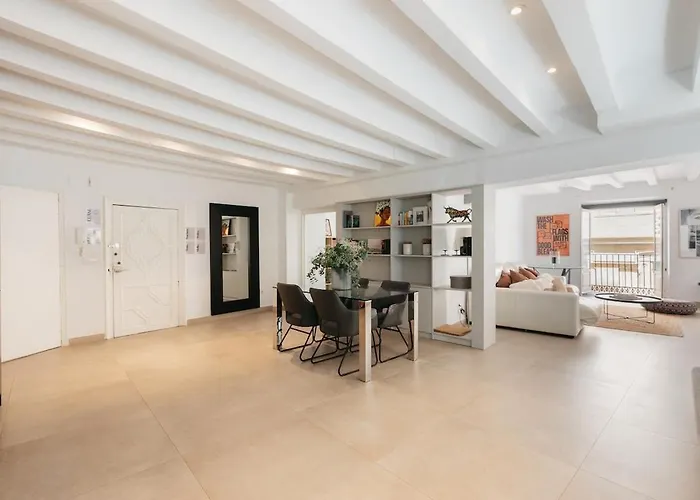 Comfort & Charm In The Center Appartamento